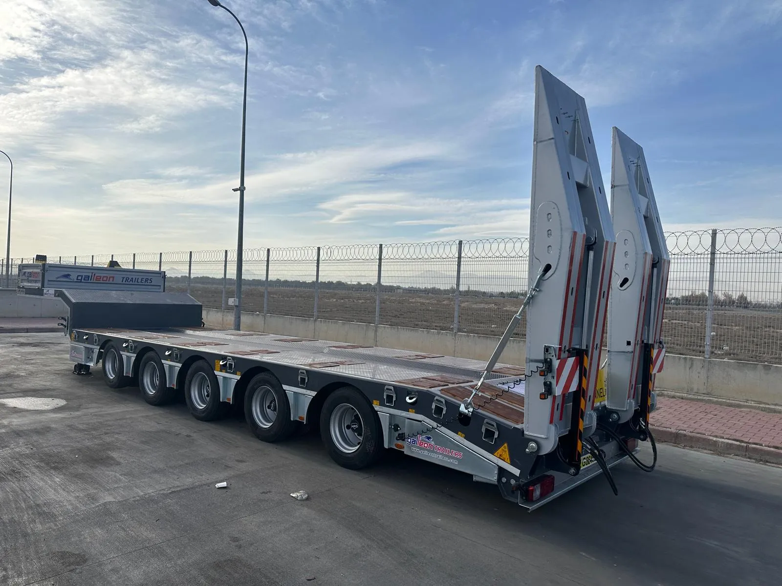 5 Dingilli Lowbed Dorse