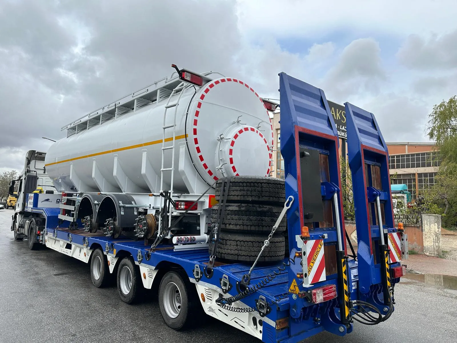 3 Dingilli Lowbed Dorse